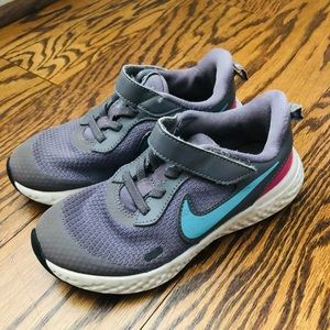 Girls Nike shoes size 12.5